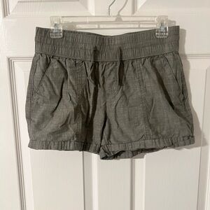 BCG Women's green Casual Shorts